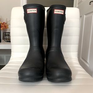 Hunter Short Rain Boots - Like New!